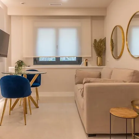 For You Rentals Retiro Comodo Apartamento En La Zona De Delicias Temporal Del2912 Madrid Exterior photo
